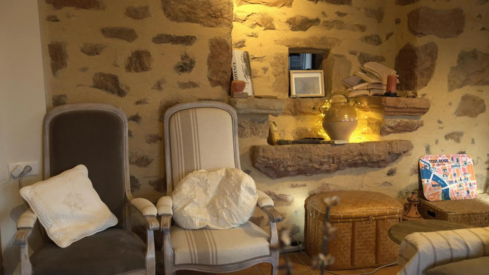 Maison De Charme Avec Vue Exceptionnelle Monteils  Holiday home